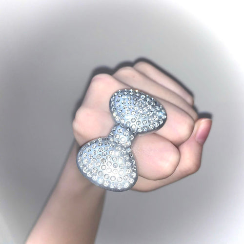 Hello kitty diamond bow ring